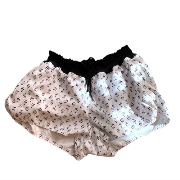 OLD Navy black and white elastic waisted board shorts size large girls - Picture 1 of 9